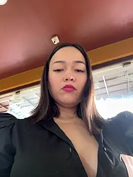 Snapshot of Danielavegax chatting on March 13, 2025, 9:59 pm Danielavegax online show from March 13, 2025, 9:59 pm