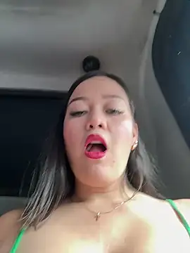 Snapshot of Danielavegax chatting on March 21, 2025, 9:34 pm Danielavegax online show from March 21, 2025, 9:34 pm