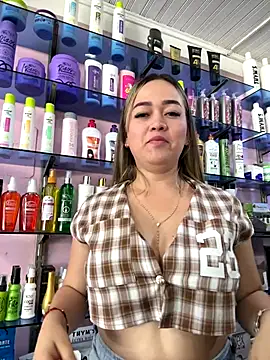 Snapshot of Danielavegax chatting on December 15, 2025, 6:25 pm Danielavegax online show from December 15, 2025, 6:25 pm