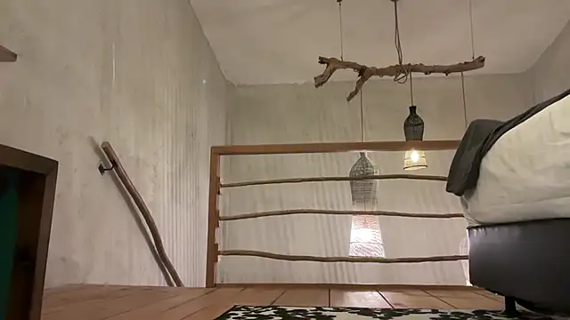 Snapshot of _liatris_ chatting on February 1, 2025, 2:13 pm liatris online show from February 1, 2025, 2:13 pm