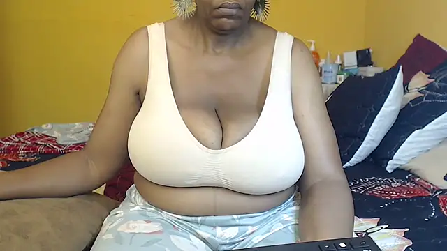 bustykelly online show from February 23, 2026, 8:26 am