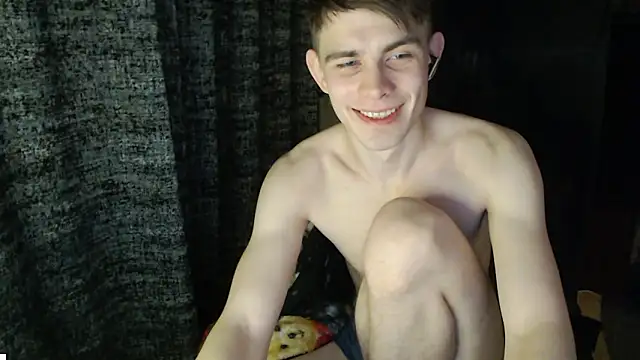 Snapshot of Student_Oliver chatting on February 20, 2026, 8:00 pm Student Oliver online show from February 20, 2026, 8:00 pm