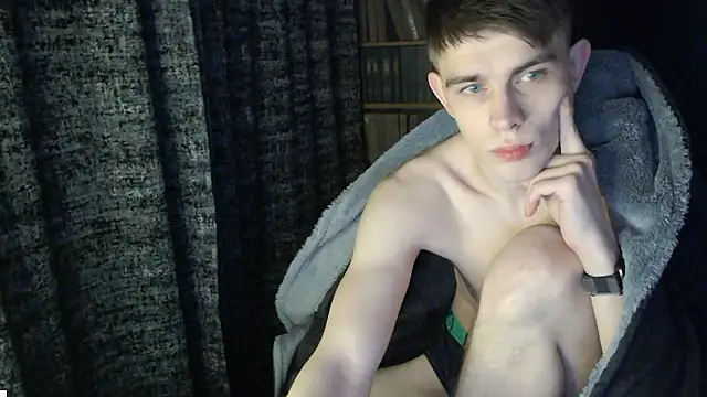 Snapshot of Student_Oliver chatting on February 8, 2026, 6:49 pm Student Oliver online show from February 8, 2026, 6:49 pm