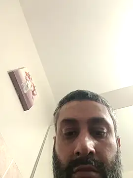 Lun4chuut online show from February 20, 2026, 8:11 pm