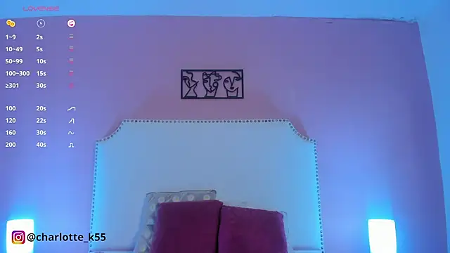 Snapshot of charlotte_kisss chatting on January 9, 2025, 8:01 pm charlotte kisss online show from January 9, 2025, 8:01 pm