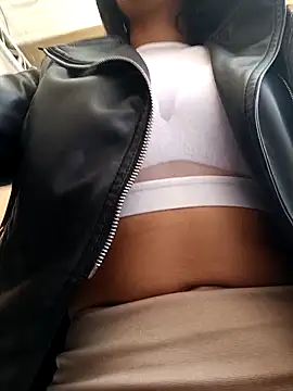 Astrid-- online show from February 17, 2025, 7:55 pm