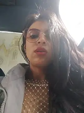 Snapshot of Astrid-- chatting on June 4, 2026, 3:17 pm Astrid-- online show from June 4, 2026, 3:17 pm