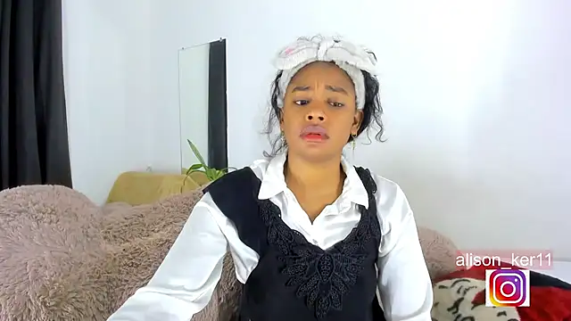 Snapshot of alison-ker3 chatting on February 14, 2025, 4:04 am alison-ker3 online show from February 14, 2025, 4:04 am