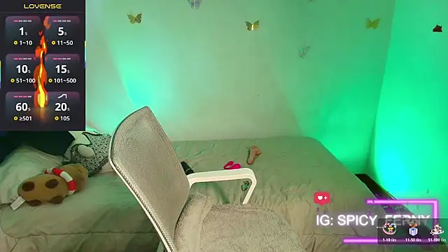 9 Fernanda 9 online show from April 18, 2026, 7:58 pm