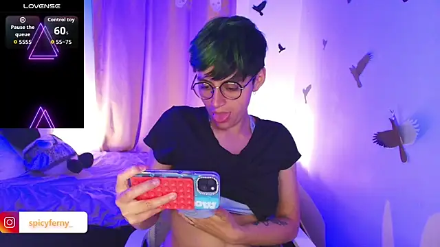 Snapshot of 9_Fernanda_9 chatting on October 22, 2025, 8:47 am 9 Fernanda 9 online show from October 22, 2025, 8:47 am