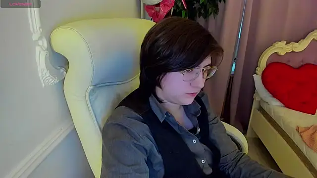 Snapshot of Lily_Marlin chatting on May 24, 2026, 4:07 pm Lily Marlin online show from May 24, 2026, 4:07 pm