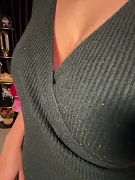 Snapshot of sexy-simmy chatting on February 14, 2026, 6:30 pm sexy-simmy online show from February 14, 2026, 6:30 pm