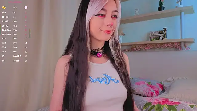 Snapshot of TristaRoht chatting on November 15, 2025, 3:05 pm TristaRoht online show from November 15, 2025, 3:05 pm