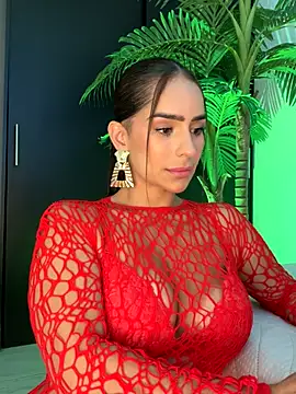 Mau White online show from December 21, 2025, 9:15 pm