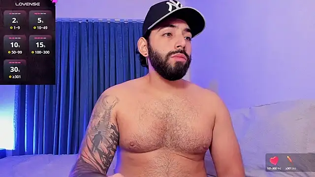 Snapshot of leo_thewolf_ chatting on September 13, 2025, 7:03 pm leo thewolf online show from September 13, 2025, 7:03 pm