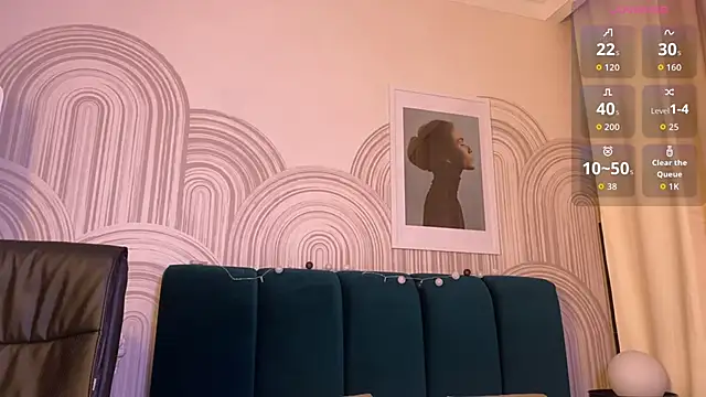 Snapshot of viviann_evans chatting on December 20, 2025, 12:13 am viviann evans online show from December 20, 2025, 12:13 am