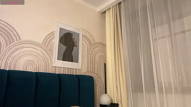 viviann evans online show from April 9, 2026, 12:56 am