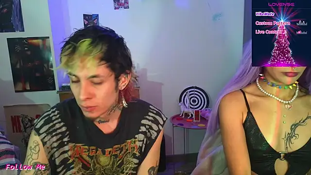 badeyes crazygoat online show from November 28, 2025, 1:06 am