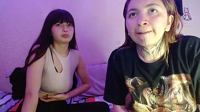 Snapshot of zoejhonny chatting on February 27, 2025, 4:35 am zoejhonny online show from February 27, 2025, 4:35 am