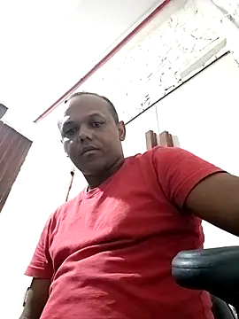 Snapshot of Mailsonp chatting on April 25, 2026, 12:30 pm Mailsonp online show from April 25, 2026, 12:30 pm
