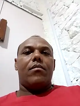 Snapshot of Mailsonp chatting on April 24, 2026, 12:18 pm Mailsonp online show from April 24, 2026, 12:18 pm