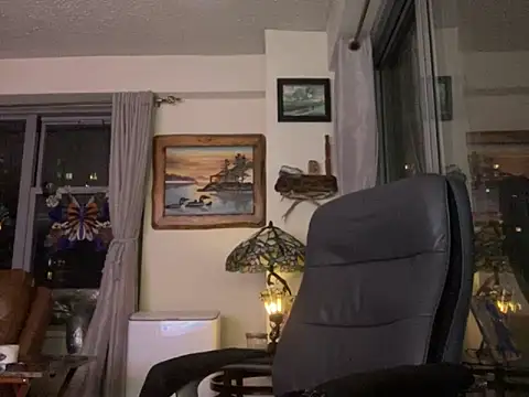 ThickDick Daddy online show from October 25, 2025, 6:34 am