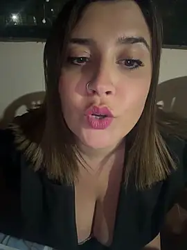 Snapshot of Novababy18 chatting on June 11, 2026, 9:01 pm Novababy18 online show from June 11, 2026, 9:01 pm
