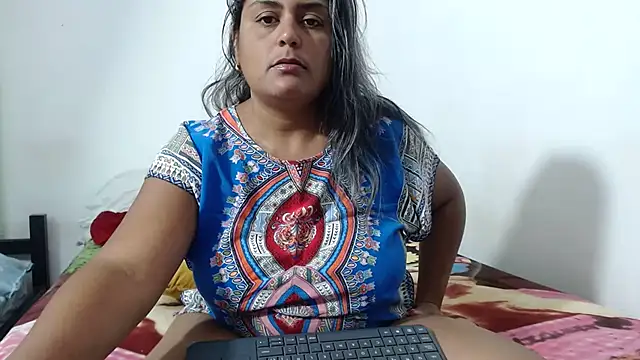 Snapshot of AlyDenalioficial chatting on September 18, 2025, 1:47 pm AlyDenalioficial online show from September 18, 2025, 1:47 pm