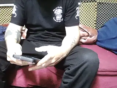 Arabeyes online show from April 9, 2026, 4:35 pm