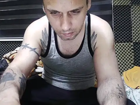 Snapshot of Arabeyes chatting on October 26, 2025, 3:40 am Arabeyes online show from October 26, 2025, 3:40 am