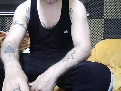 Snapshot of Arabeyes chatting on November 2, 2025, 10:59 pm Arabeyes online show from November 2, 2025, 10:59 pm