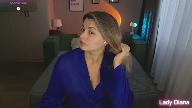 LancasterLady online show from October 3, 2025, 1:12 pm