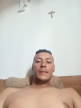 venoso23cm online show from May 19, 2026, 6:37 pm