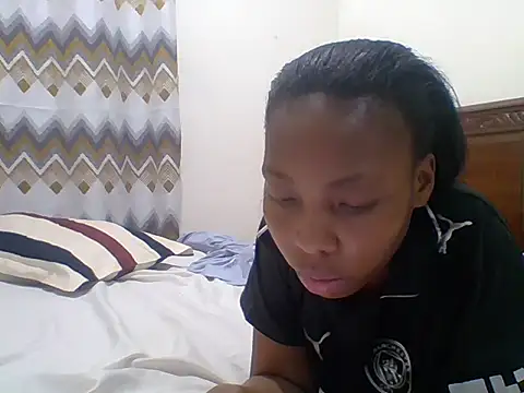 Snapshot of sexy__candyy chatting on October 7, 2025, 12:11 am sexy candyy online show from October 7, 2025, 12:11 am