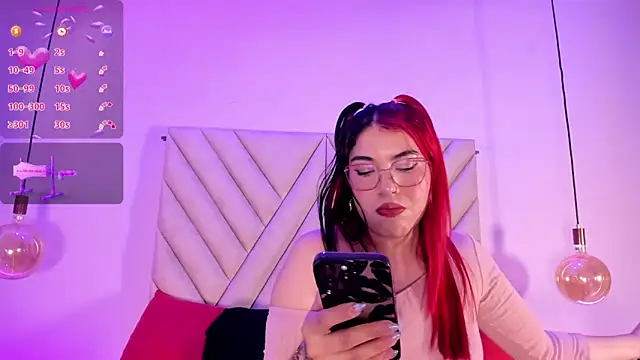 EmmaSwift  online show from March 25, 2026, 10:30 pm