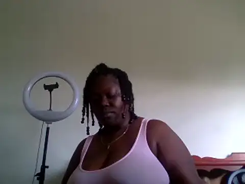 Snapshot of XgeileKutje chatting on February 9, 2025, 11:36 am XgeileKutje online show from February 9, 2025, 11:36 am