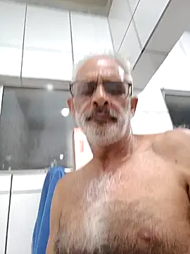 reijulio55 online show from March 10, 2025, 1:56 am