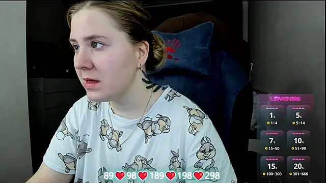 Snapshot of Olivia_Munk chatting on November 29, 2025, 3:39 am Olivia Munk online show from November 29, 2025, 3:39 am