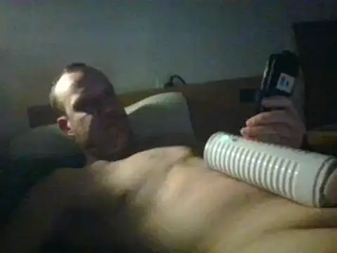 Snapshot of dlvis12 chatting on February 10, 2025, 8:00 pm dlvis12 online show from February 10, 2025, 8:00 pm