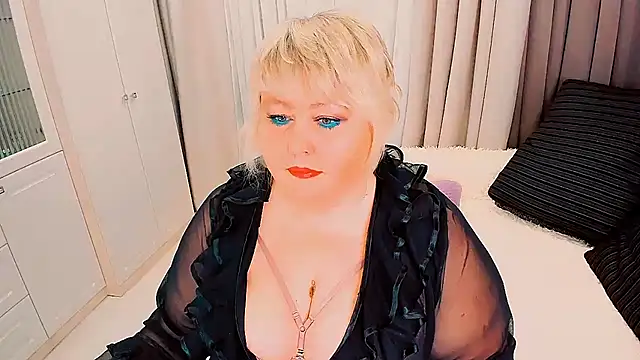 Snapshot of BIGTITSBBW chatting on February 11, 2026, 7:36 pm BIGTITSBBW online show from February 11, 2026, 7:36 pm