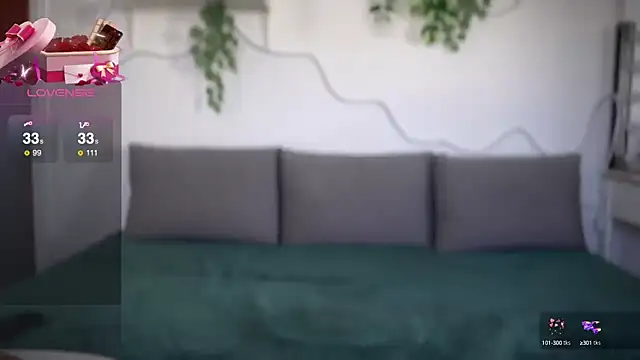 Snapshot of PaulinaSchubert1 chatting on March 6, 2025, 1:24 pm PaulinaSchubert1 online show from March 6, 2025, 1:24 pm