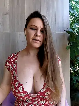 Snapshot of SexyMichellexo chatting on July 3, 2026, 10:44 am SexyMichellexo online show from July 3, 2026, 10:44 am
