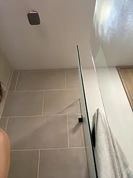 AnnaCastillo  online show from November 14, 2025, 7:50 pm