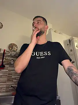 ElChapoGuzman95 online show from January 6, 2026, 6:56 pm