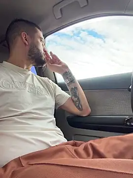 Snapshot of ElChapoGuzman95 chatting on February 19, 2026, 7:27 am ElChapoGuzman95 online show from February 19, 2026, 7:27 am