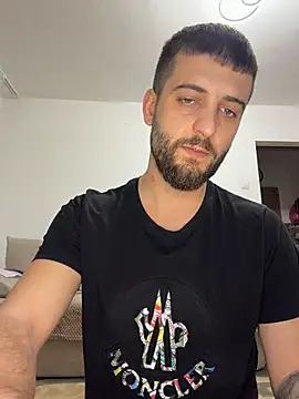 Snapshot of ElChapoGuzman95 chatting on February 2, 2026, 5:56 pm ElChapoGuzman95 online show from February 2, 2026, 5:56 pm