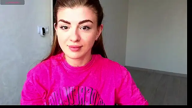 Snapshot of _comefeelme_ chatting on March 11, 2025, 10:40 am comefeelme online show from March 11, 2025, 10:40 am