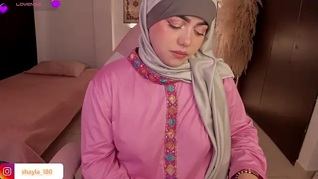 shayla 18 online show from March 5, 2026, 10:37 pm