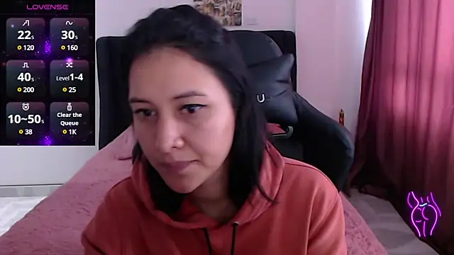 Snapshot of Fleurmeyer79 chatting on February 25, 2025, 1:21 pm Fleurmeyer79 online show from February 25, 2025, 1:21 pm