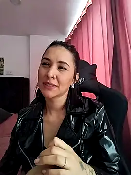 Snapshot of Fleurmeyer79 chatting on February 24, 2025, 1:53 pm Fleurmeyer79 online show from February 24, 2025, 1:53 pm